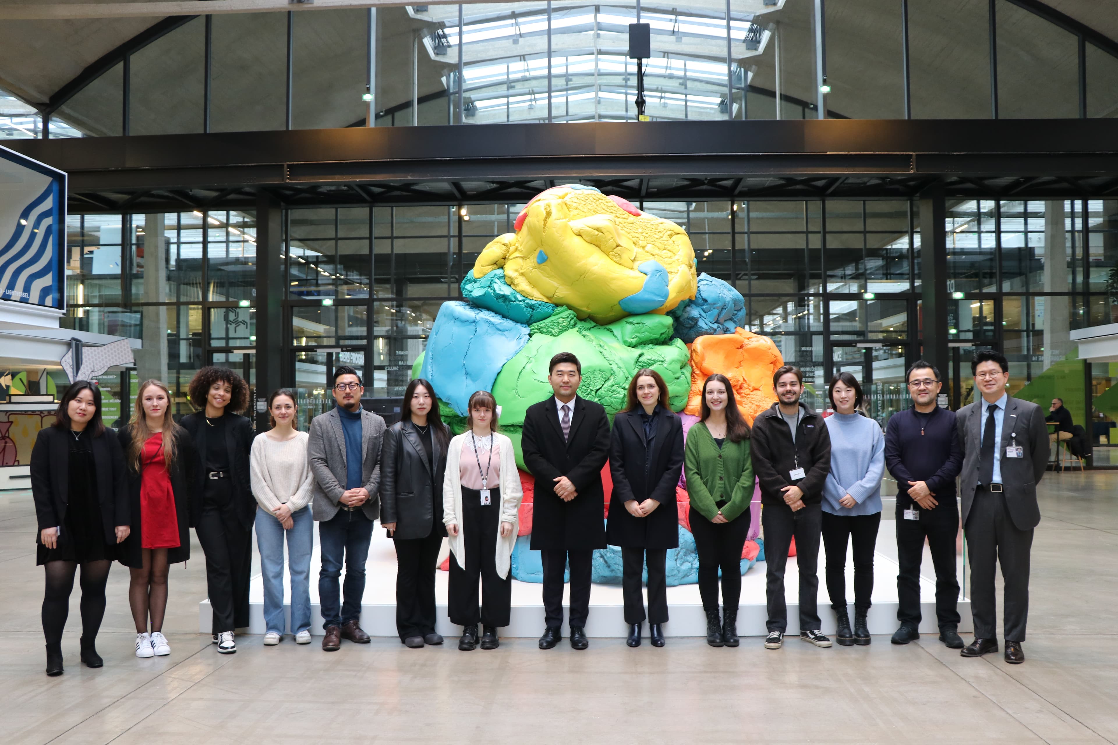 STATION F launches new International Program for visiting countries, in partnership with HEC Paris